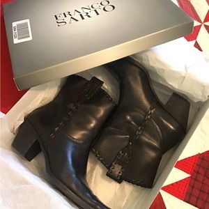 Franco Sarto quality leather boot with beautiful stitch detailing